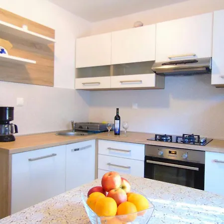 Pavao Apartament *