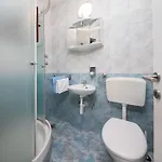 Pavao Apartment Vrboska