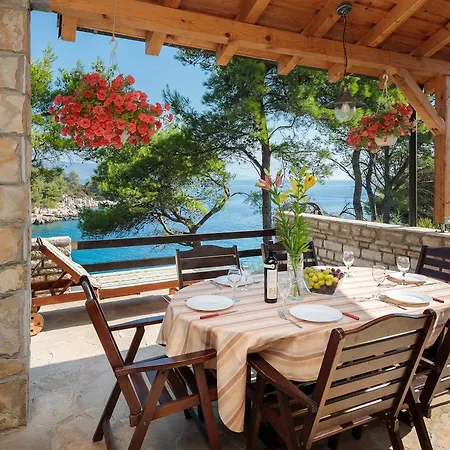 Pavao Apartamento Vrboska